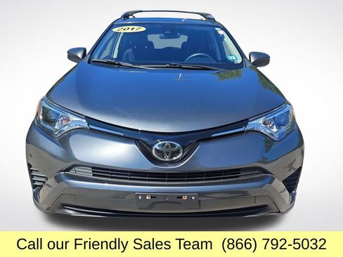 Used 2017 Toyota RAV4 LE w/ Carpet Mat Package AWD/4WD image 10