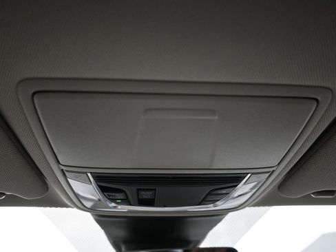 Used 2023 Acura TLX w/ Technology Package FWD image 17