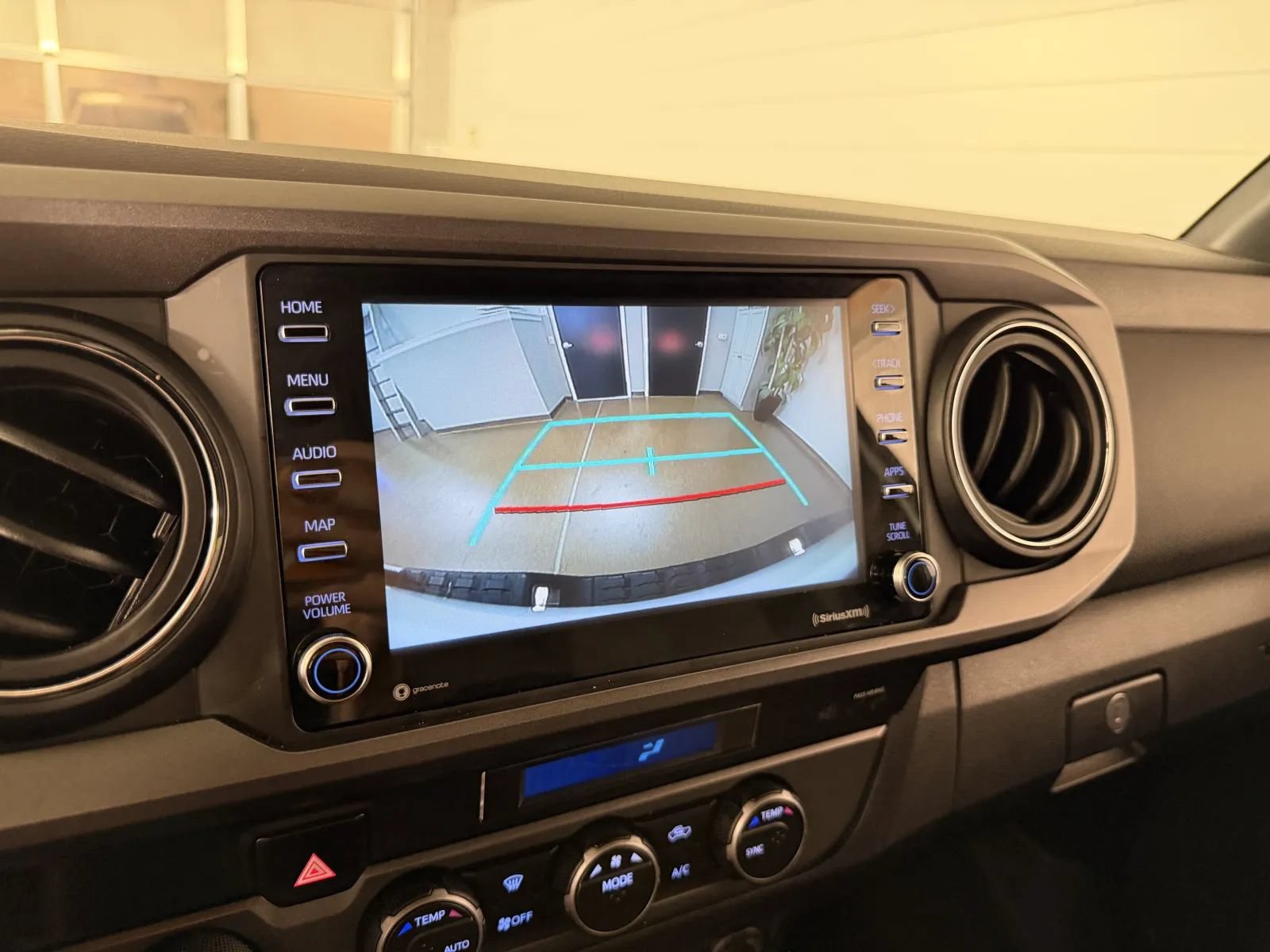 Used 2023 Toyota Tacoma TRD Sport AWD/4WD image 22