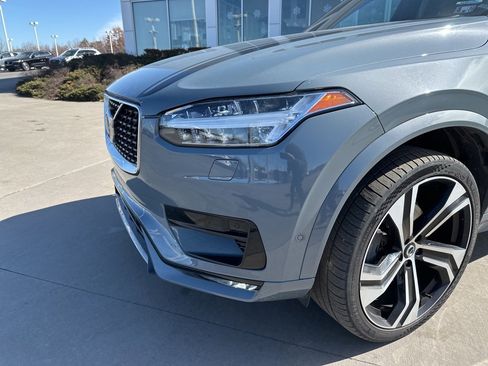 Used 2020 Volvo XC90 T6 R-Design w/ Protection Package Premier image 11