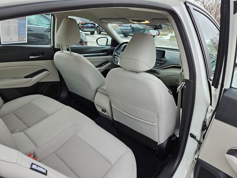 Used 2022 Nissan Altima 2.5 SV image 30