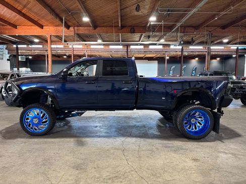 Used 2015 RAM 3500 Laramie image 2