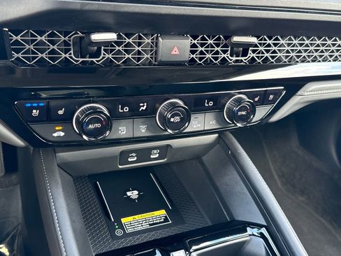 Used 2024 Honda Accord Touring image 22