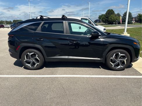 Used 2022 Hyundai Tucson SEL w/ Convenience + Premium Package AWD/4WD image 4