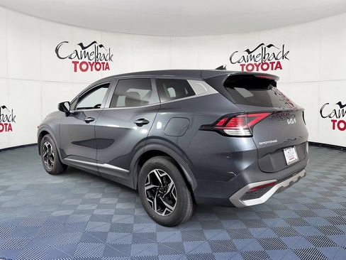 Used 2025 Kia Sportage LX FWD image 5