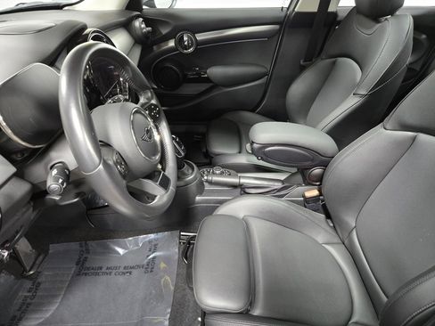 Used 2023 MINI Cooper S image 10