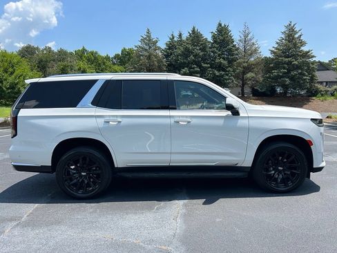 Used 2021 Cadillac Escalade Premium Luxury AWD/4WD image 27