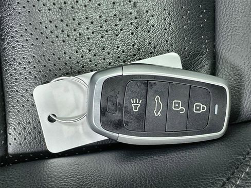 Certified 2024 Honda Civic EX-L image 35