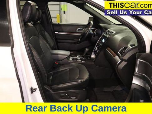 Used 2018 Ford Explorer Limited w/ Ford Safe & Smart Package image 21