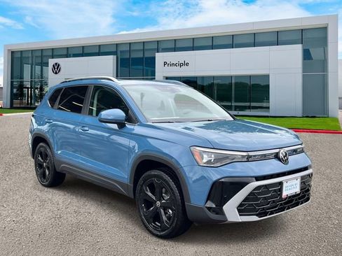 New 2026 Volkswagen Taos S FWD image 2