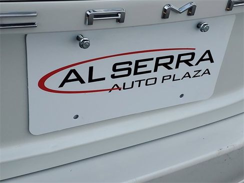 Used 2018 Toyota Camry XSE image 6