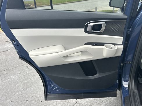 Used 2025 Kia Sorento S w/ Panoramic Sunroof Package FWD image 22