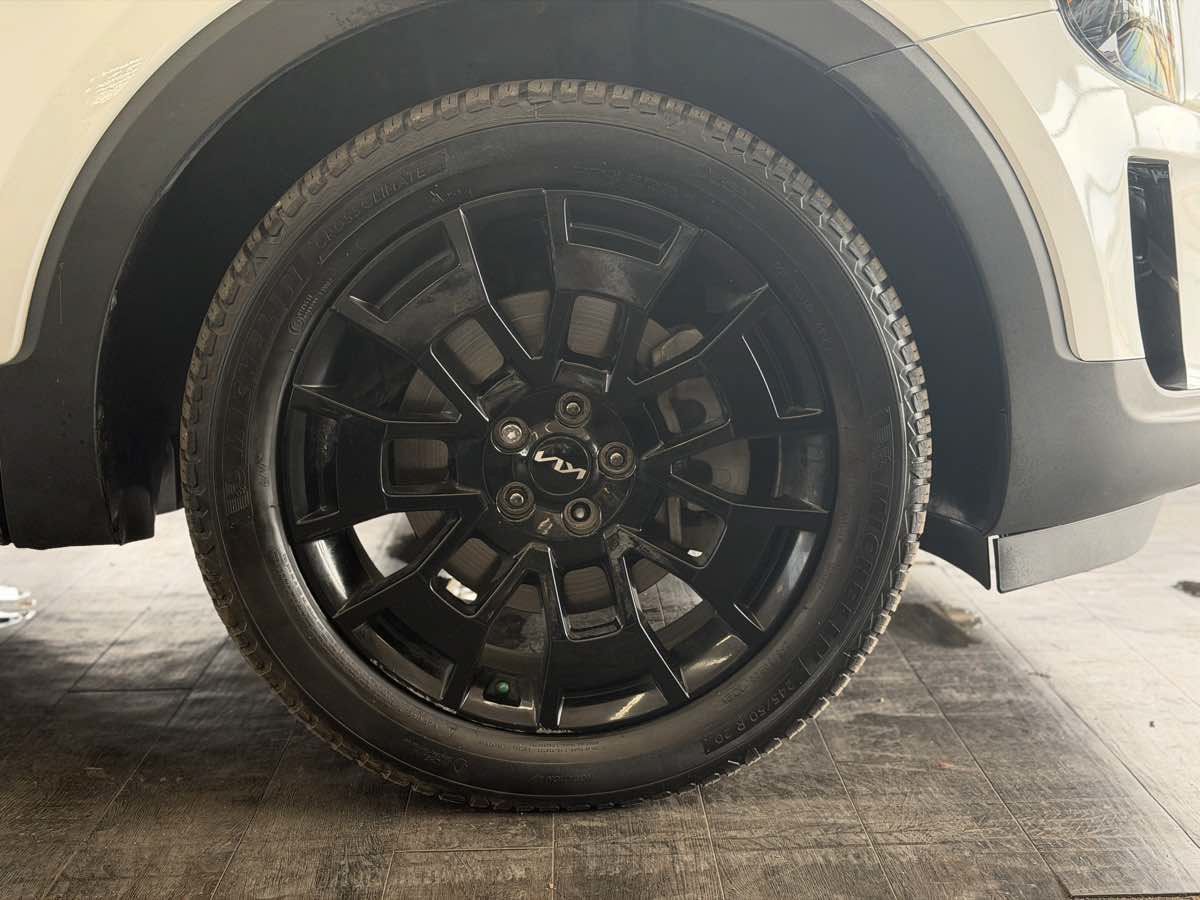 Used 2022 Kia Telluride SX w/ SX Prestige Package AWD/4WD image 21