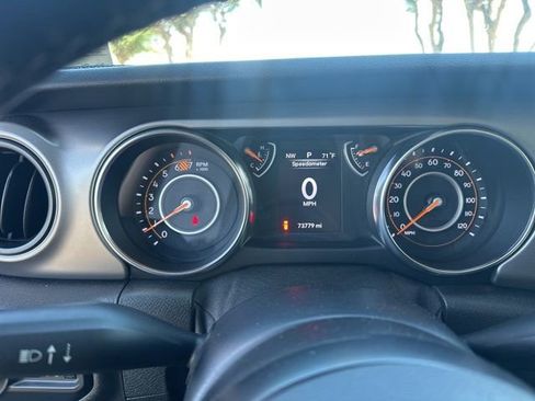 Used 2019 Jeep Wrangler Unlimited Sport S AWD/4WD image 2