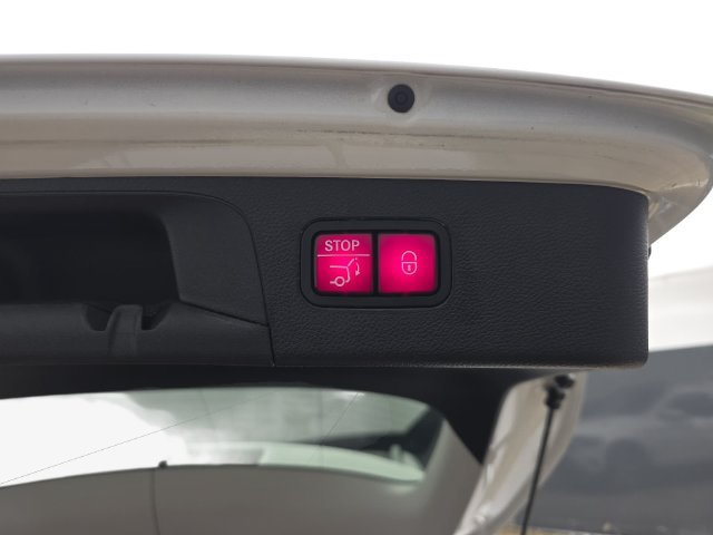 Used 2022 Mercedes-Benz GLC 300 4MATIC image 34