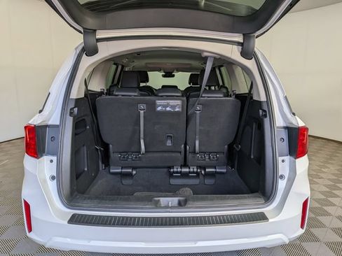 Used 2025 Honda Odyssey EX-L image 12