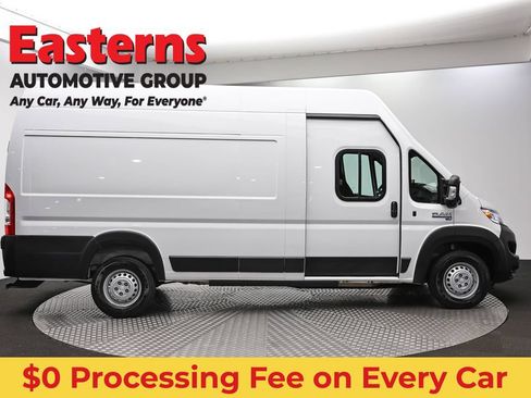 Used 2024 RAM ProMaster 3500 w/ Delivery Van Package FWD image 4