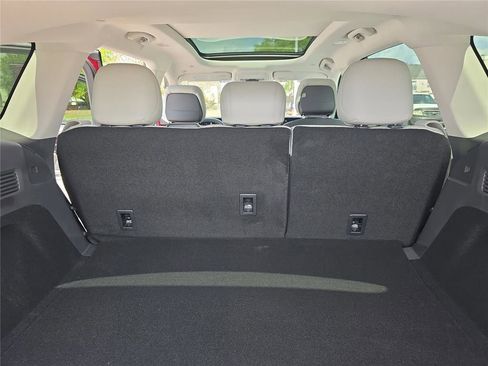 New 2026 Lincoln Nautilus Premier w/ Equipment Group 102A image 24