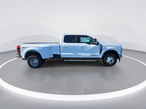 New 2026 Ford F350 XLT w/ XLT Premium Package image 9
