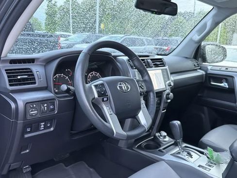 Used 2023 Toyota 4Runner SR5 Premium w/ Moonroof Package image 15