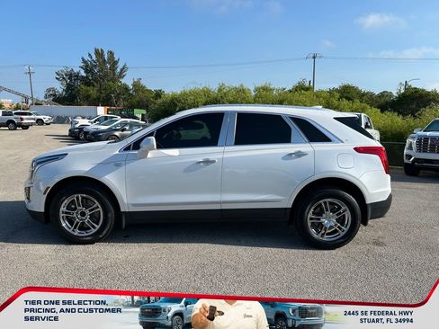 Used 2018 Cadillac XT5 FWD image 4