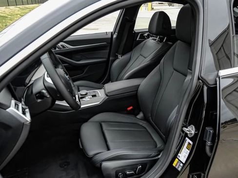 Used 2025 BMW i4 xDrive40i AWD/4WD image 35