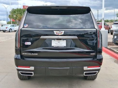 New 2026 Cadillac Escalade ESV Luxury RWD image 5