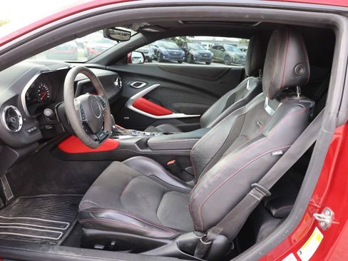 Used 2022 Chevrolet Camaro ZL1 RWD image 13