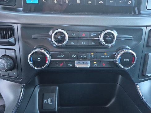 New 2025 Ford F150 XLT w/ Equipment Group 302A MID image 34