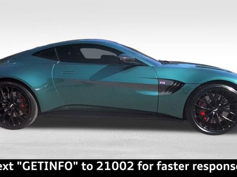 Used 2022 Aston Martin V8 Vantage Coupe image 37