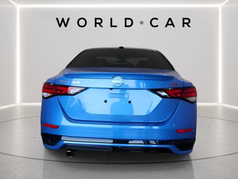 Used 2024 Nissan Sentra SR w/ SR Premium Package FWD image 4