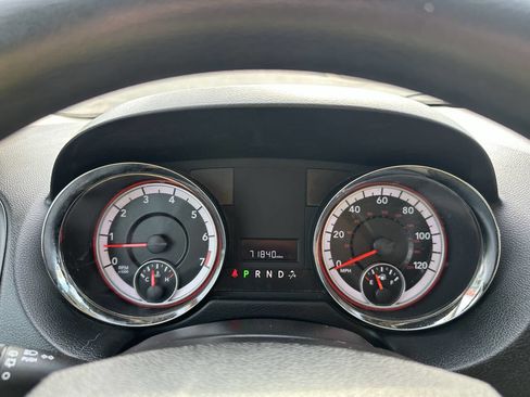 Used 2012 Dodge Grand Caravan SE FWD image 20