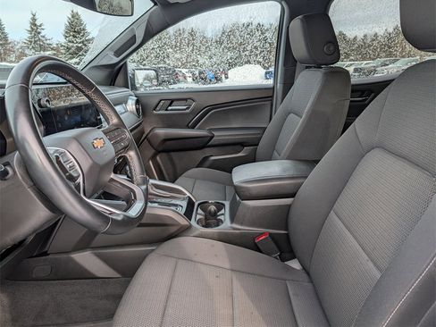 Used 2023 Chevrolet Colorado LT w/ LT Convenience Package image 10