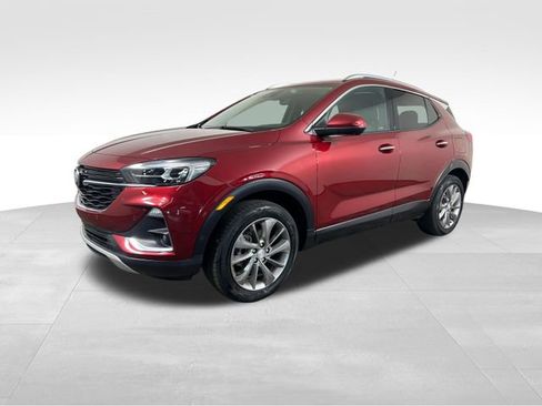 Used 2023 Buick Encore GX Essence w/ Advanced Technology Package image 2