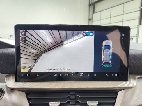 New 2026 Ford Explorer Active image 29