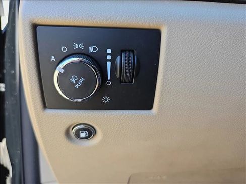 Used 2019 Jeep Grand Cherokee Limited AWD/4WD image 24