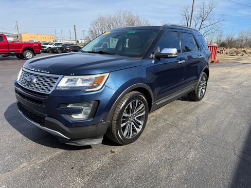 Used 2016 Ford Explorer Platinum image 7