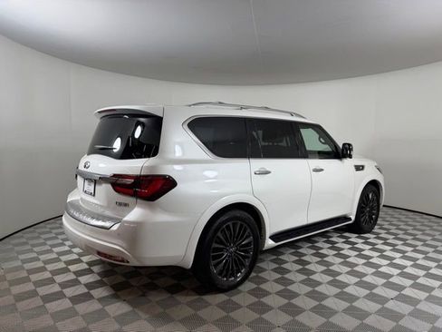 Used 2023 INFINITI QX80 Sensory w/ All-Season Package AWD/4WD image 7
