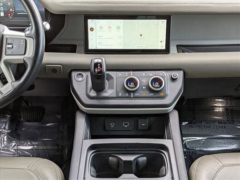 Certified 2022 Land Rover Defender 110 S AWD/4WD image 12