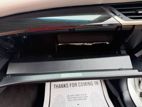Used 2013 Toyota Avalon XLE Touring FWD image 37