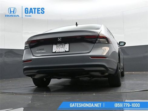 New 2025 Honda Accord SE image 29