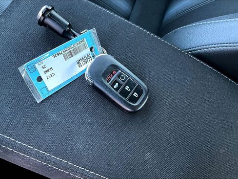 Used 2025 Honda Civic Sport image 35