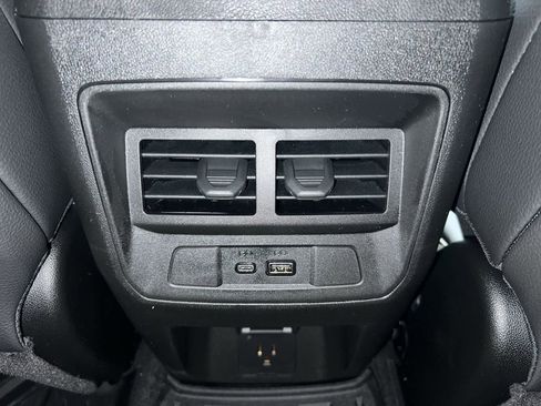 New 2026 GMC Canyon Denali image 22