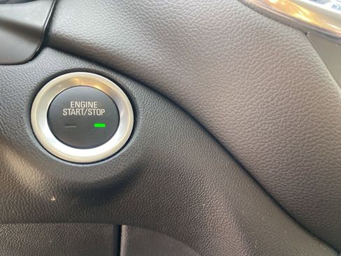 Used 2024 Chevrolet Equinox LT image 10