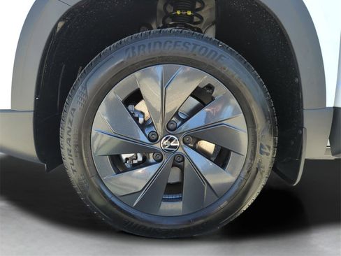 New 2026 Volkswagen Taos S image 44