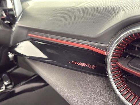 Used 2024 Chevrolet Trax RS w/ Driver Confidence Package image 35