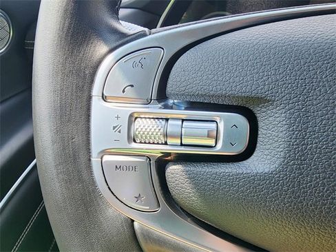 Used 2022 Genesis GV80 3.5T Advanced + image 14