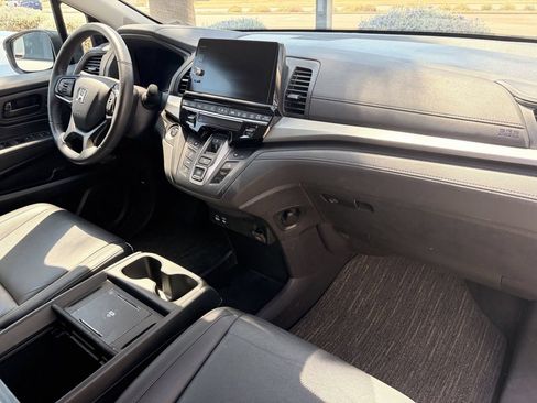 Used 2025 Honda Odyssey EX-L image 11