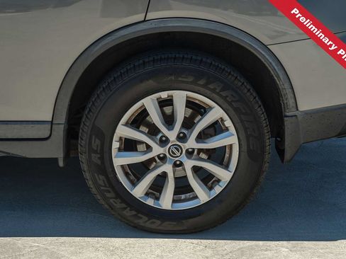 Used 2018 Nissan Rogue SV w/ Premium Package AWD/4WD image 11