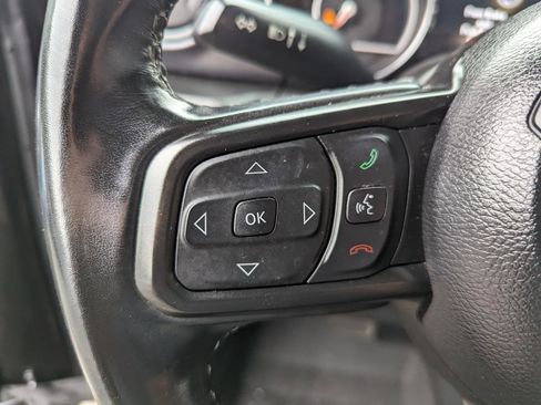 Used 2022 Jeep Gladiator Sport image 17